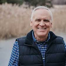 Steve Pike's Instagram, Twitter & Facebook