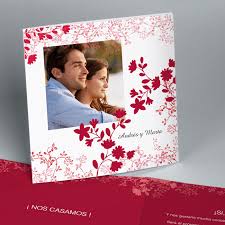 Diseña una hermosas invitaciones para tu boda con los impresionantes diseños e increíblemente sencilla interfaz de canva. Invitaciones De Boda Con Flores Silvestre