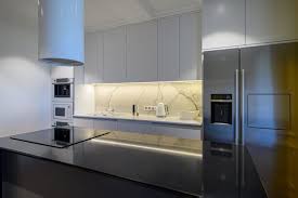 The prevalent kitchen colors for 2020 and appliances that shoulder the responsibility for a good sunday roast on their own. Kitchen Appliance Trends 2021 The Latest Ideas For A Smart Kitchen Design Hackrea