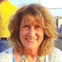 Kerri Paxton's Instagram, Twitter & Facebook