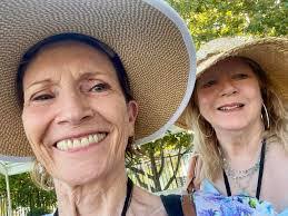 Janet Tighe's Instagram, Twitter & Facebook