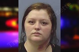 Shayla Nixon's Instagram, Twitter & Facebook