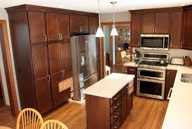 what size kitchen island