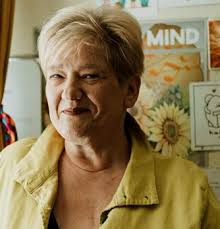 Paula Harding (@ellanvanninEA)