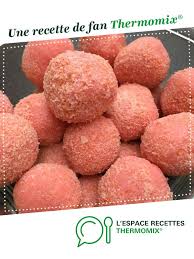 Guirly Truffe Au Chocolat Blanc Recette Truffe Recette Truffes Au Chocolat Recette Bonbon