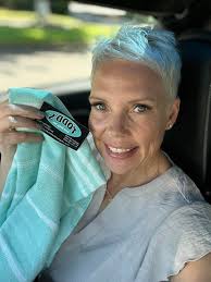 I think of you so often Darreyl Davis! When I think of you, these photos  are the memories that always come to mind. Your goofy laugh, ridiculous  dance moves, and dumb jokes.