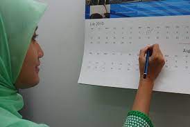Tetapi bukan berarti wanita yang sedang datang bulan tak dapat melakukan amalan malam lailatul qadar. Ini Amalan Yang Bisa Dilakukan Muslimah Saat Haid Republika Online