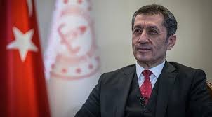 Jun 08, 2021 · ziya selçuk'tan lgs'de benzer soru iddiasına ilişkin açıklama milli eğitim bakanı ziya selçuk, lgs'de benzer soru iddialarıyla ilgili açıklama yaptı. Bakan Ziya Selcuk Tan Sinav Aciklamasi Son Dakika Haberleri