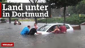 Am wochenende zog bereits ein großes niederschlagsgebiet vom südwesten deutschlands in richtung norden. Heftige Unwetter In Nrw Uberschwemmungen In Dortmund Gehen Weiter Wdr Aktuelle Stunde Youtube