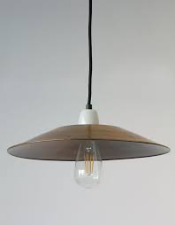 Flache Kupfer Hangelampe Bonn Mit Porzellan Fassung Hier Mit 35 Cm Schirm In Kupfer Geflammt Und Matt Lackiert Von Bolich Lampe Hange Lampe Hangeleuchte