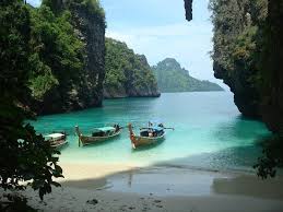 Transport information and advice for railay beach. Railay Bay Rock Climbing And Island Paradise Travel Happy
