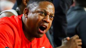 UGA basketball assistant Chad Dollar rebounds from 'rough' bout with  COVID-19