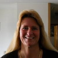 Karen Grande's Instagram, Twitter & Facebook