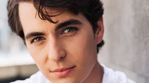 Kyle Selig Joins WATER FOR ELEPHANTS This September