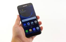 Harga samsung galaxy s7 edge juni 2021. Samsung Galaxy S7 Edge Can Be Yours For Under Rm2 000 Soyacincau Com