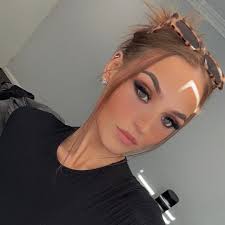 What are the best transportation options from the airport in Thailand?