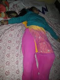VIKAS KUMAR on X: "@nehapant19 isme 3 photo me oposite side me potty h aur  meri sister ki dress clean h how is it possible. https://t.co/v4nYsZdPQK" /  X