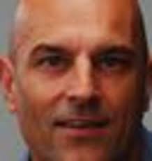 i>Anthony Doesburg:</i> Sea-power promoters swimming against the tide