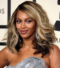 First of all, dark academia hair is generally natural. 10 Trendy Medium Hairstyles For Dark Skinned Women