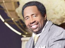 Video: Community remembers beloved pastor R.J. Washington