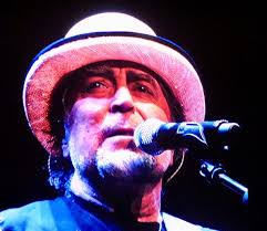 Exuberante el 'Caribe' de Edgar Abraham