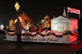 Learn how to create fab floats using floral sheeting, balloons and scene setters! Ffrf Takes Christ Out Of Alabama Christmas Parade Defend Christmas