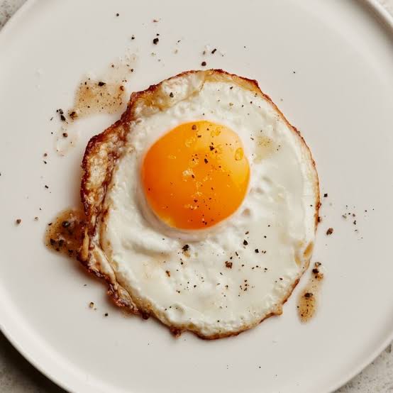 How to fry an egg perfectly