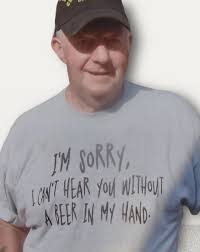 Kelly Beecher's Instagram, Twitter & Facebook