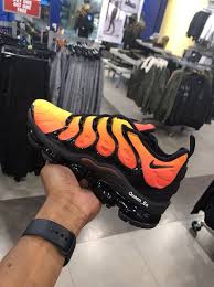 Air Max Plus With The Vapormax Bottom Releasing Jan 26th Queen Es Sneakers Sneaker Heels Shoes
