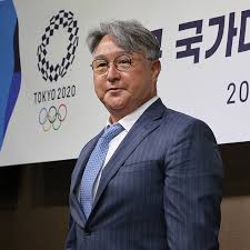 Jun 16, 2021 · 스포티비뉴스=박성윤 기자 첫 경기가 중요, 한국 선수들 기량은 충분하다. 토론토 블루제이스 에이스이자 국가대표 에이스로 2008년 베이징 올림픽 전승 우승 금메달을 목에 걸었던 류현진이 '2020 도쿄올림픽'에 나서는 선수단에게 응원 메시지를 띄웠다. ì„±ì  ë¨¼ì €ë‹¤ ê¹€ê²½ë¬¸í˜¸ ì•„ì‰¬ì›€ì€ ìžˆì–´ë„ ë…¼ëž€ì€ ì—†ë‹¤