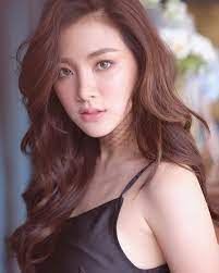 Top 10 nữ diễn viên đình đám nhất màn ảnh Thái Lan 2021