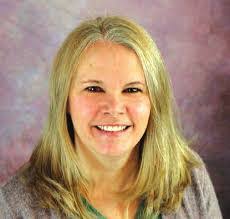 Esther Clair's Instagram, Twitter & Facebook