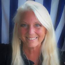 Congratulations to my cohort and my HB teammates for graduating from Oregon  Banker's Executive Development Program. Looking forward to collaborating  and learning from one another other for years to…