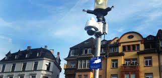 Sein sondereigentum, den eigenen garten oder die innenräume darf ein wohnungseigentümer überwachen. Uberwachungskamera Aus China Filmt In Deutschland