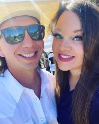 Vanessa Jerome (@imvanna23) • Instagram photos and videos