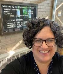 Gene Shore's Instagram, Twitter & Facebook