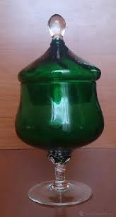 Esta copa está en muy buen estado. Bombonera Antigua En Cristal Soplado Verde Botella Con Forma De Copa Anos 20 30 Botellas Cristales Copa