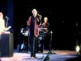 Nino d angelo senza giacca e cravatta official franco battiato cuccurucucu live1997. Franco Battiato Voglio Vederti Danzare Live 2005 Youtube