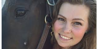 Julia Pesek's Instagram, Twitter & Facebook