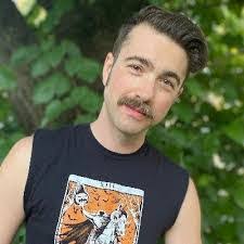 Josh Sisneros's Instagram, Twitter & Facebook