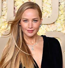 She has long, beautiful ______. a) hare b) hair