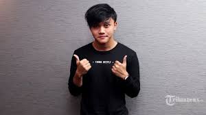 Hubungannya Bersama Vebby Palwinta Digosipkan Setingan Rizky Febian Cuek Lagu Penyanyi Berita