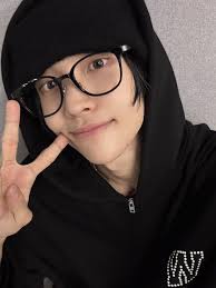 Wonbin new baby pic+ selca 📸✨ #RIIZE #WONBIN