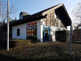 Mit der vr bankingapp können sie ihre bankgeschäfte überall erledigen. Geldautomat Im Buttlerhof Tutzing Vor Ort News