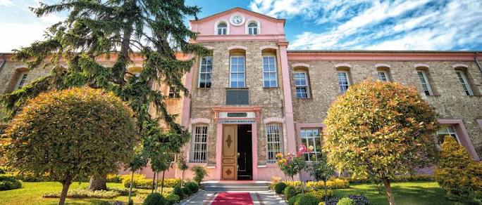 İZÜ / İstanbul Sabahattin Zaim Üniversitesi | Halkalı