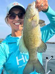 Relaxing with Summer Dive in Puzzling Places