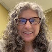 Esther Linder's Instagram, Twitter & Facebook