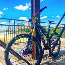 Santa Cruz Bronson Oil Slick Edition Mountainbike