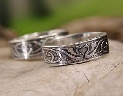 Celtic Dragon Wedding Rings Matching Pair Medieval Artisan Etsy Celtic Wedding Rings Sterling Silver Wedding Rings Wedding Rings Unique