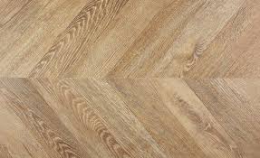 Sol Stratifie Point De Hongrie Naturel Dalle 30 X 120 Cm Point De Hongrie Stratifie Et Parquet Pointe De Hongrie